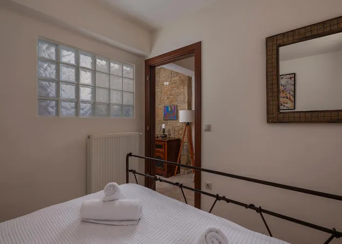 Вилла Haris With Shared Pool